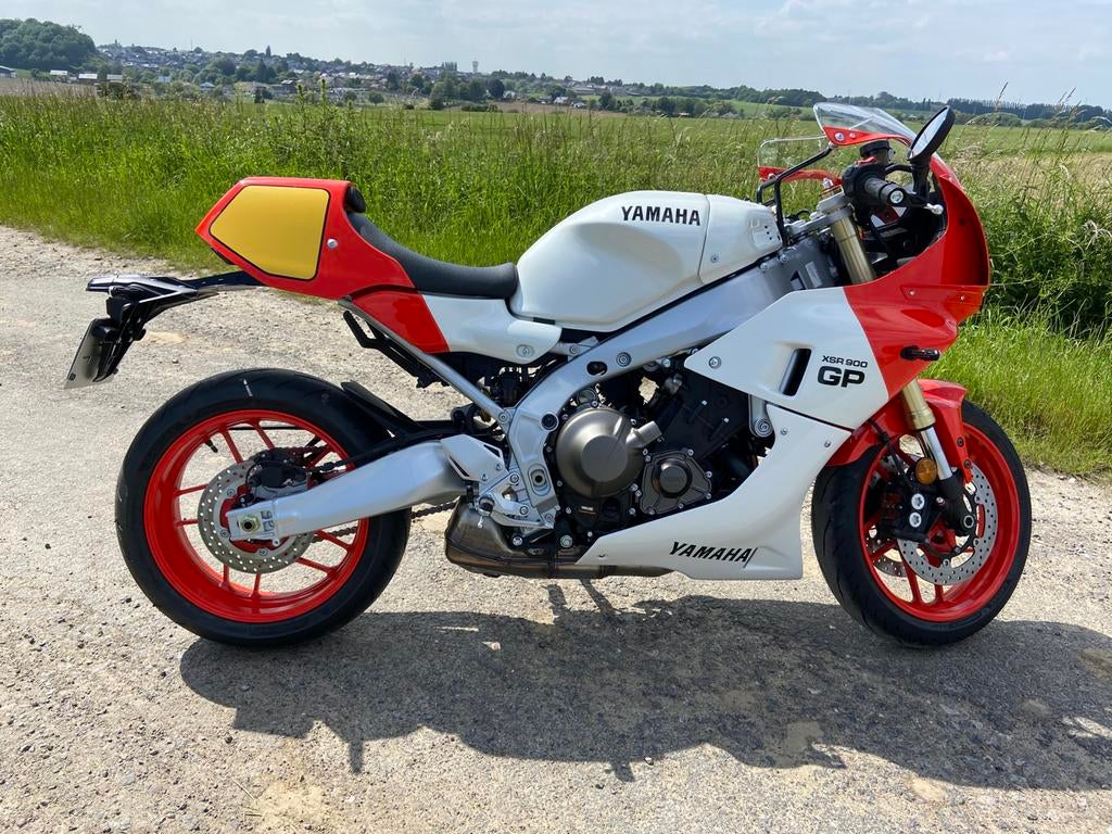! YAMAHA XSR 900 GP !, Motoren, Motoren | Yamaha, Motorrijbewijs A, Particulier, Meer dan 35 kW, Handgeschakeld