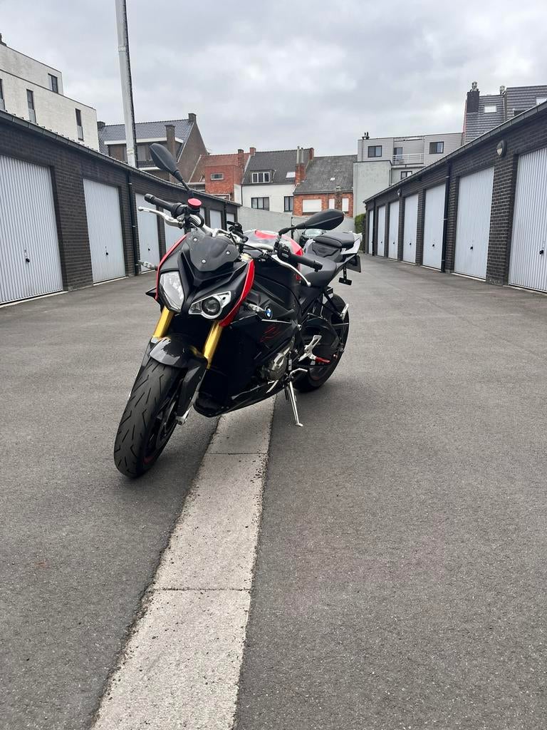 Bmw s1000r, Occasion, 4 cilinders, Motorrijbewijs A, Handvatverwarming