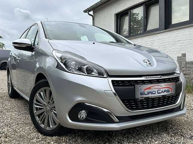 Peugeot 208 1.6 BlueHDi Allure, Autos, Peugeot, Argent ou Gris, Achat, Entreprise, https://public.car-pass.be/vhr/8c61cff9-b4c5-4e78-b43d-03ca0f7b6358