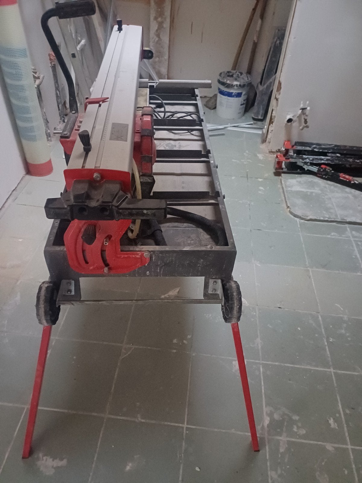 scie pour carrelage, Ophalen