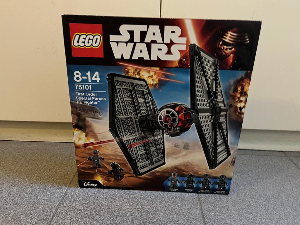 Lego Star Wars First Order TIE fighter SEALED, Verzamelen, Star Wars, Ophalen, Zo goed als nieuw
