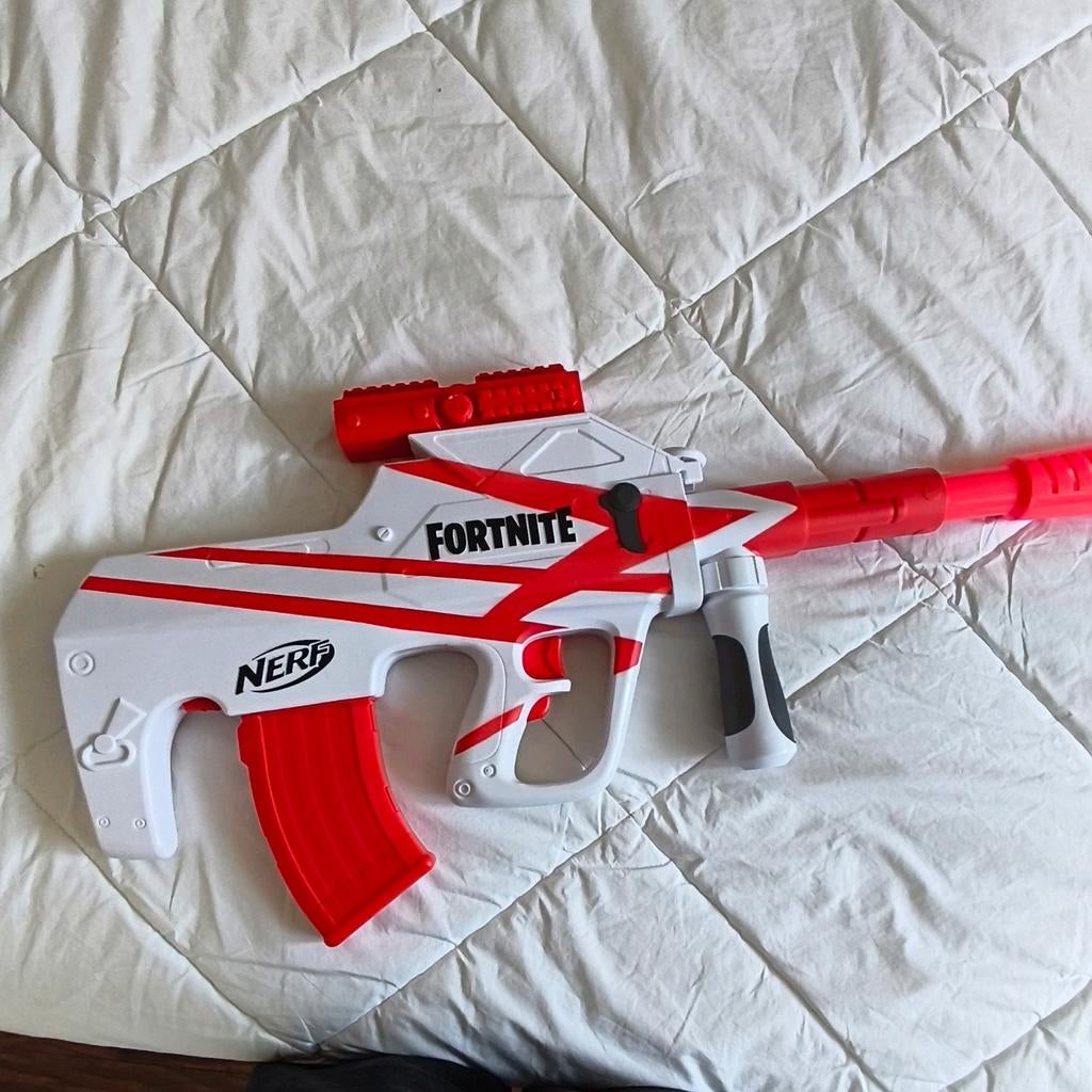 Elektrisch Nerf geweer Fortnite, Ophalen