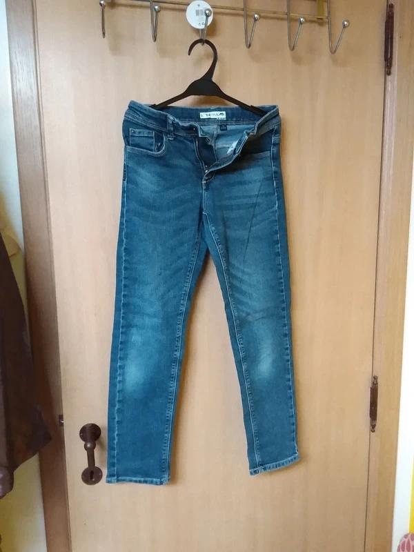 jeans fille Kiabi bleu foncé – 9 ans (134 cm), Pantalon, OKAIDI /KIABI, Enlèvement ou Envoi, Utilisé