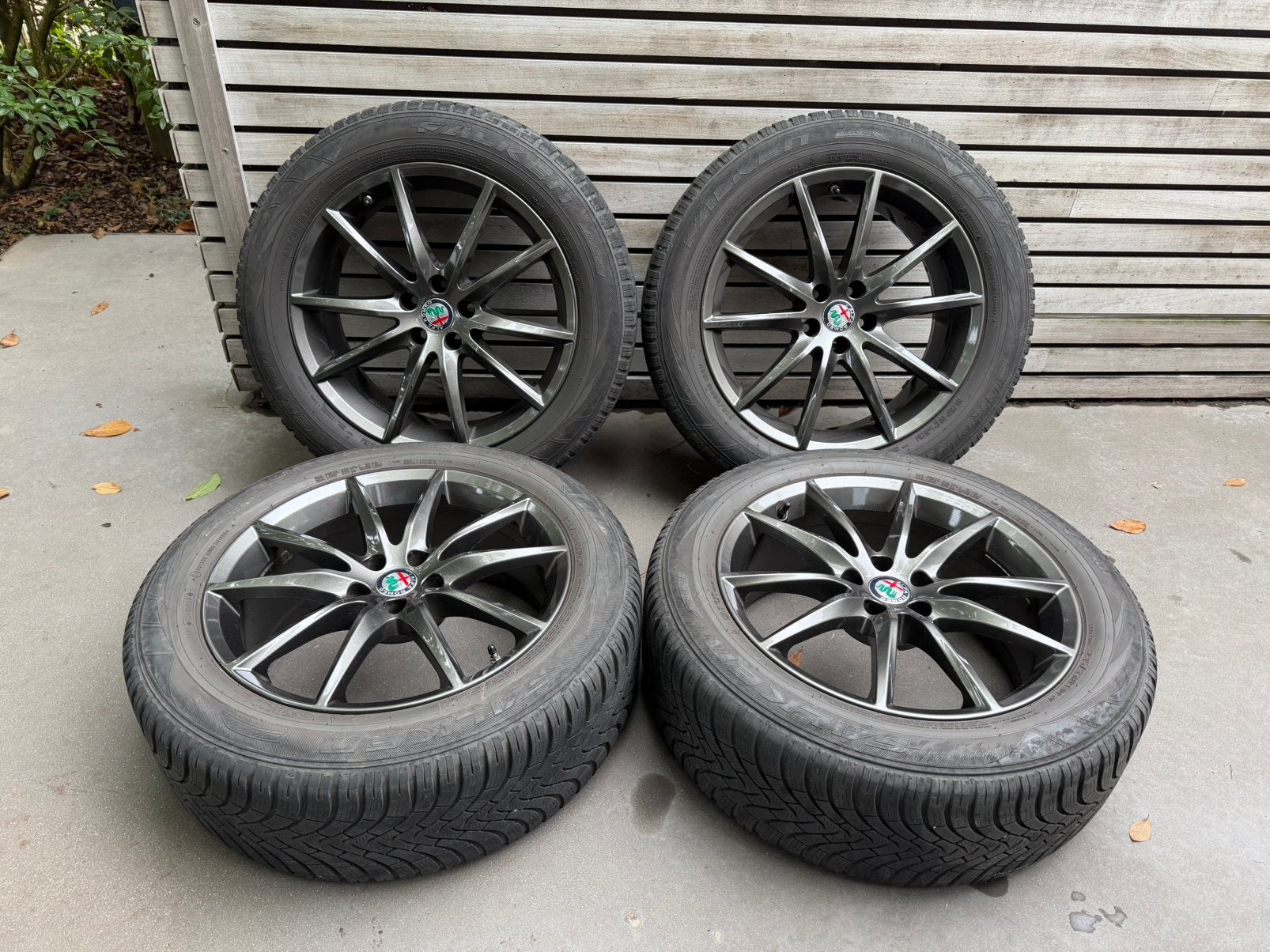 Originele 19” velgenset met banden Alfa Romeo Stelvio, Autos : Pièces & Accessoires, Enlèvement, 19 pouces, Pneus hiver, Pneu(s)
