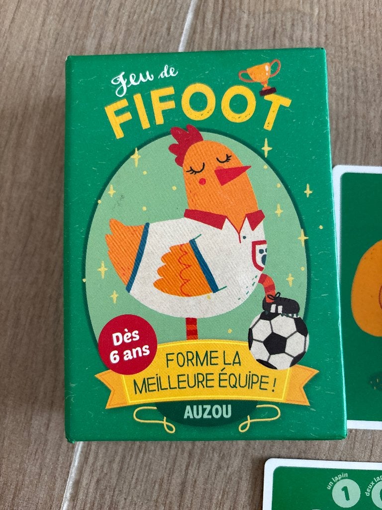 Fifoot - jeu auzou dès 6 ans, Hobby en Vrije tijd, Gezelschapsspellen | Kaartspellen, Een of twee spelers, Ophalen, Gebruikt