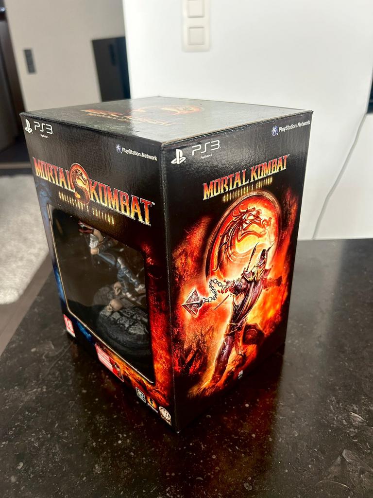 Mortal kombat collectors edition ( nieuw), Games en Spelcomputers, Games | Sony PlayStation 3, Ophalen of Verzenden, Zo goed als nieuw