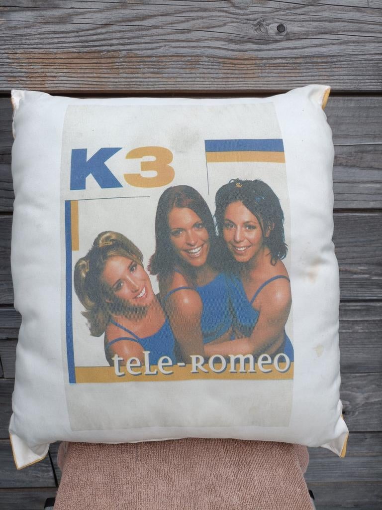 Sierkussen K3 teLe-ROMEO, Ophalen of Verzenden