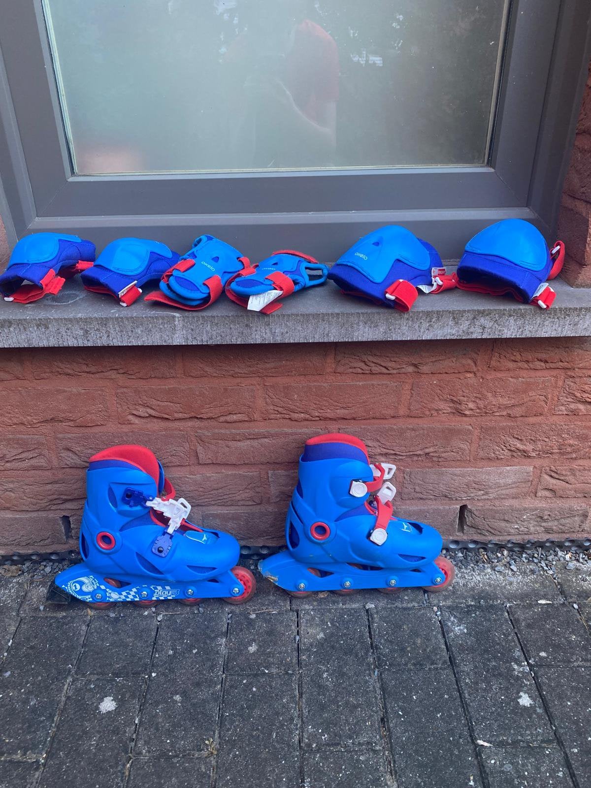 Roller enfant 32-34 avec les protections, Ophalen, Zo goed als nieuw