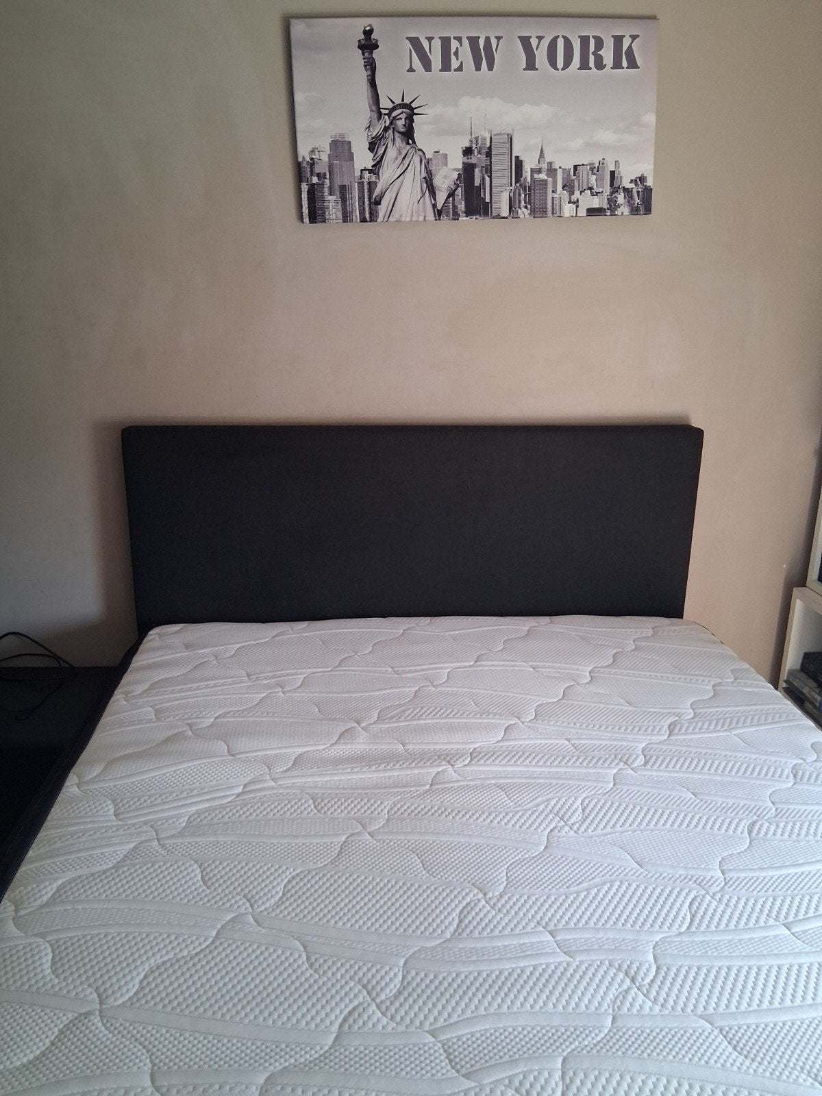 Boxspring 140cm met matras., Ophalen