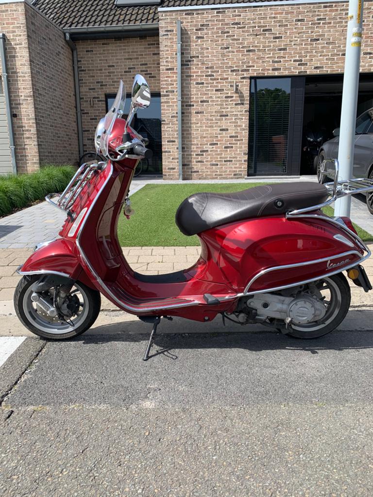 Vespa Primavera A klasse, Fietsen en Brommers, Ophalen, Gebruikt, Benzine, 50 cc
