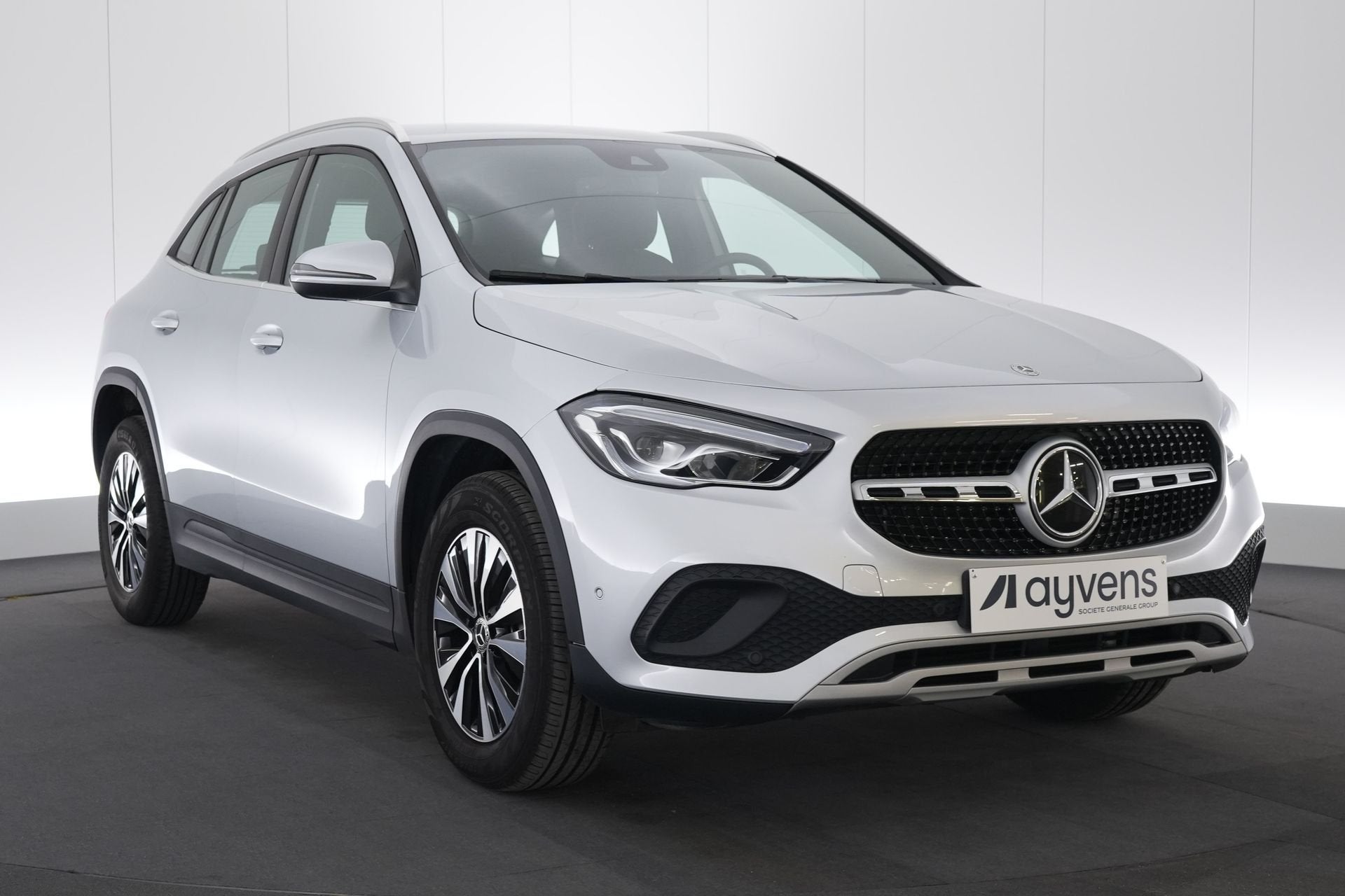 (2CGM724) MERCEDES-BENZ GLA, Auto's, Gebruikt, Bedrijf, 5 deurs, SUV of Terreinwagen