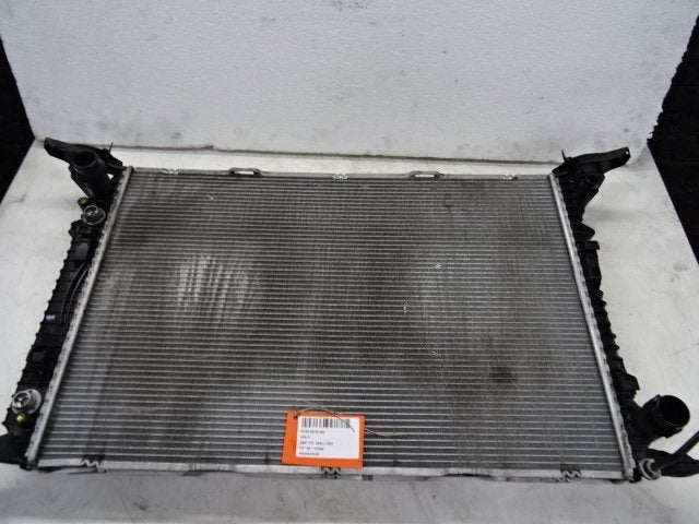 RADIATEUR EAU Audi Q5 (8RB) (01-2008/05-2017) (8K0121251AL), Auto-Union-Straße  1,
85057  Ingolstadt, DE, Info@audi.de, Audi, Utilisé