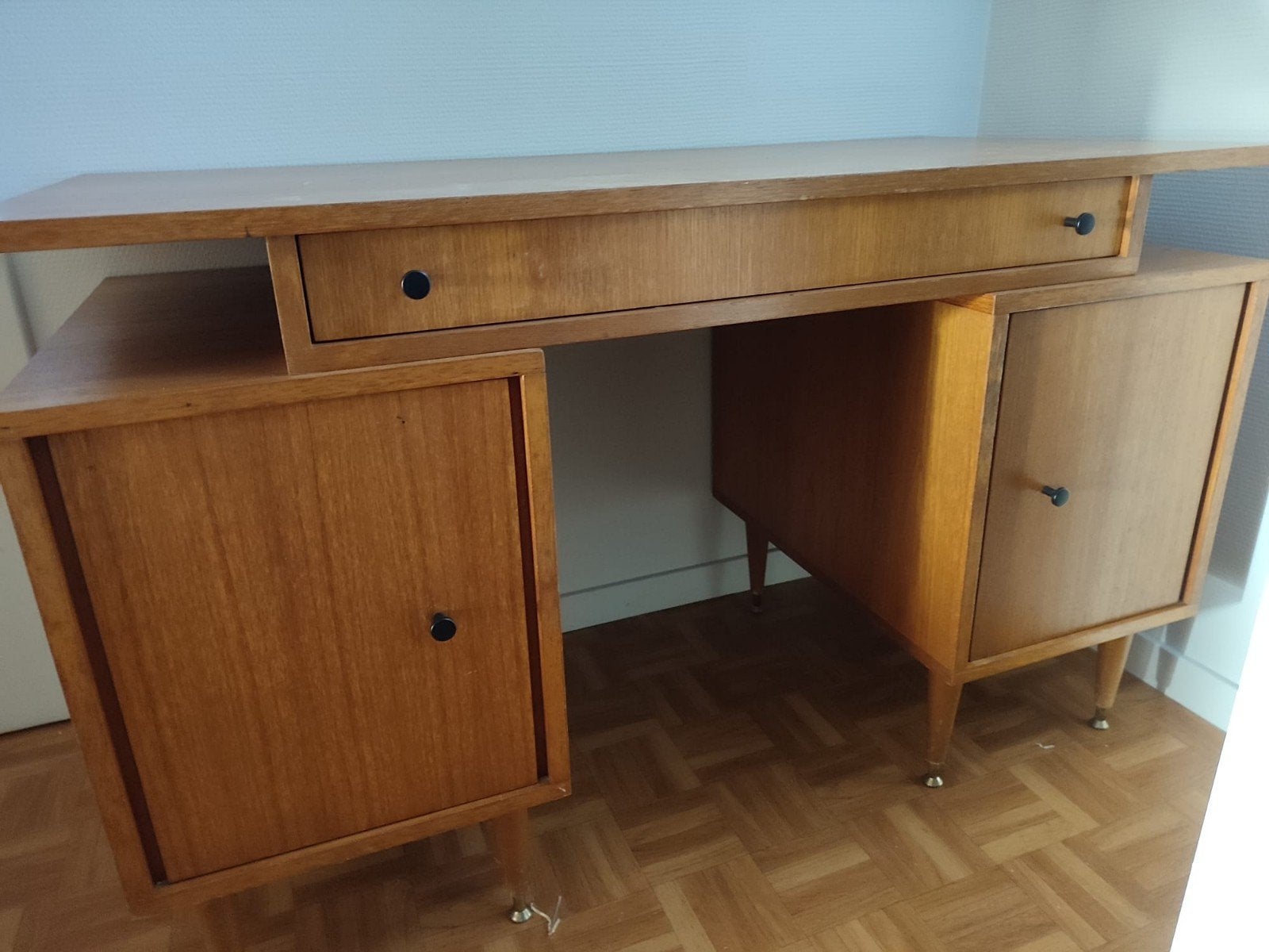 Bureau / Dressoir met Kastjes en Lade, Huis en Inrichting, Ophalen, Opbergruimte, Gebruikt, Hout
