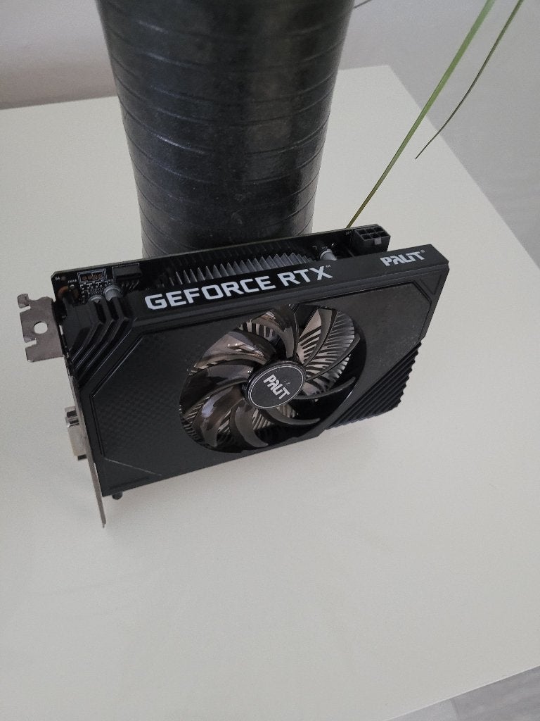 Palit GeForce RTX 3050 StormX 8 GB OC, Ophalen