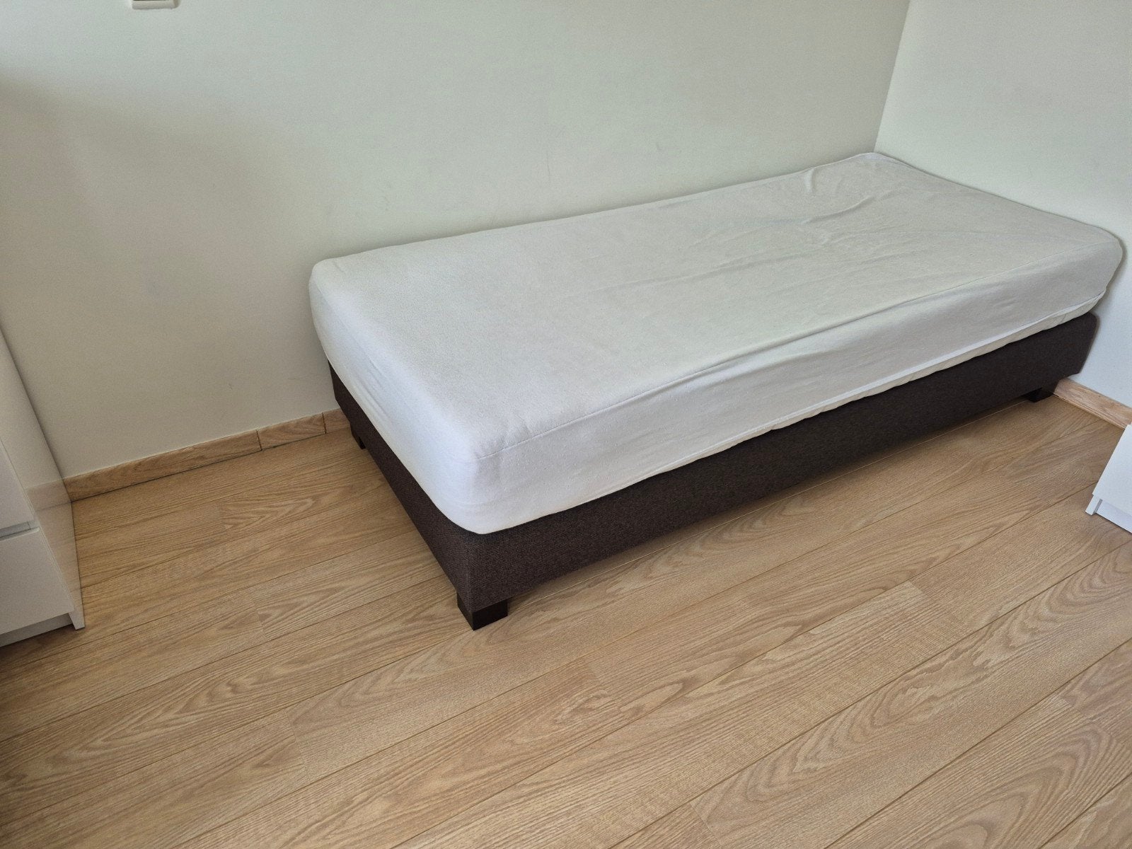 Bed boxspring zonder matras, Enlèvement
