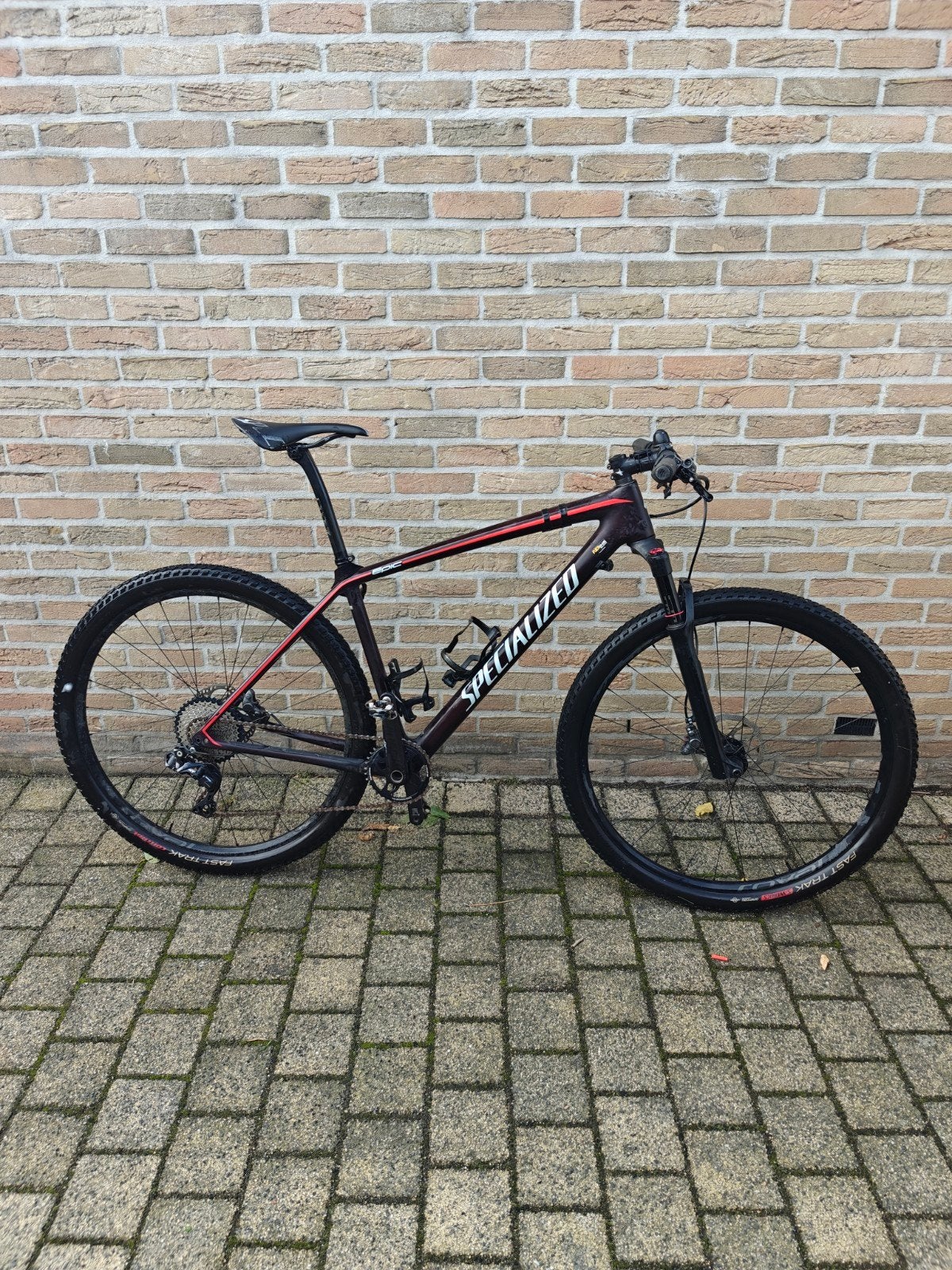 Specialized Epic Carbon mountainbike (maat L)

Specialize, Fietsen en Brommers, Ophalen