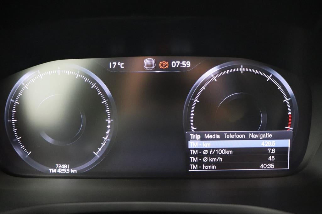 (2AMS290) VOLVO V60, Auto's, Volvo, Gebruikt, Euro 6, 1969 cc, Blauw