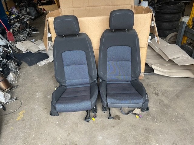 INTERIEUR Volkswagen Passat Variant (3G5) (01-2014/03-2024), Auto-onderdelen, Gebruikt, Volkswagen, Volkswagen AG, Kundenbetreuung@volkswagen.de