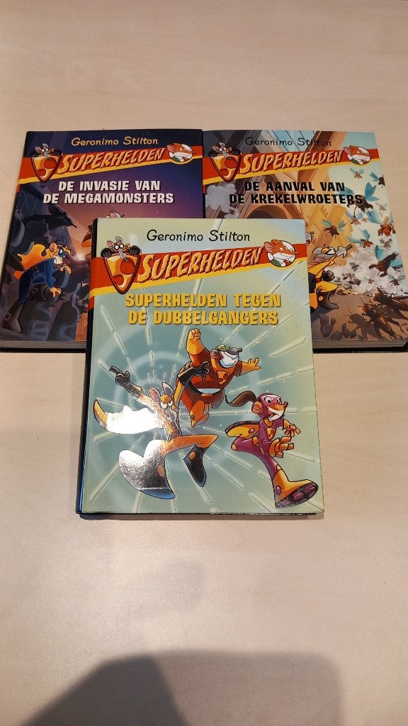 geronimo stilton SUPERHELDEN, Ophalen, Zo goed als nieuw