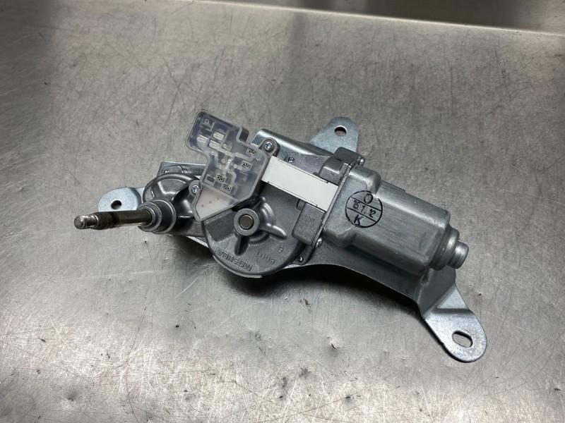 RUITENWISSERMOTOR ACHTER Nissan Note (E12) (08-2012/12-2016), Gebruikt, Nissan