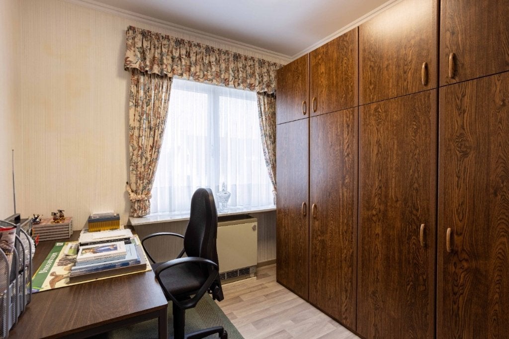 mooie kleerkast zie foto Gratis, Huis en Inrichting, Ophalen, Zo goed als nieuw