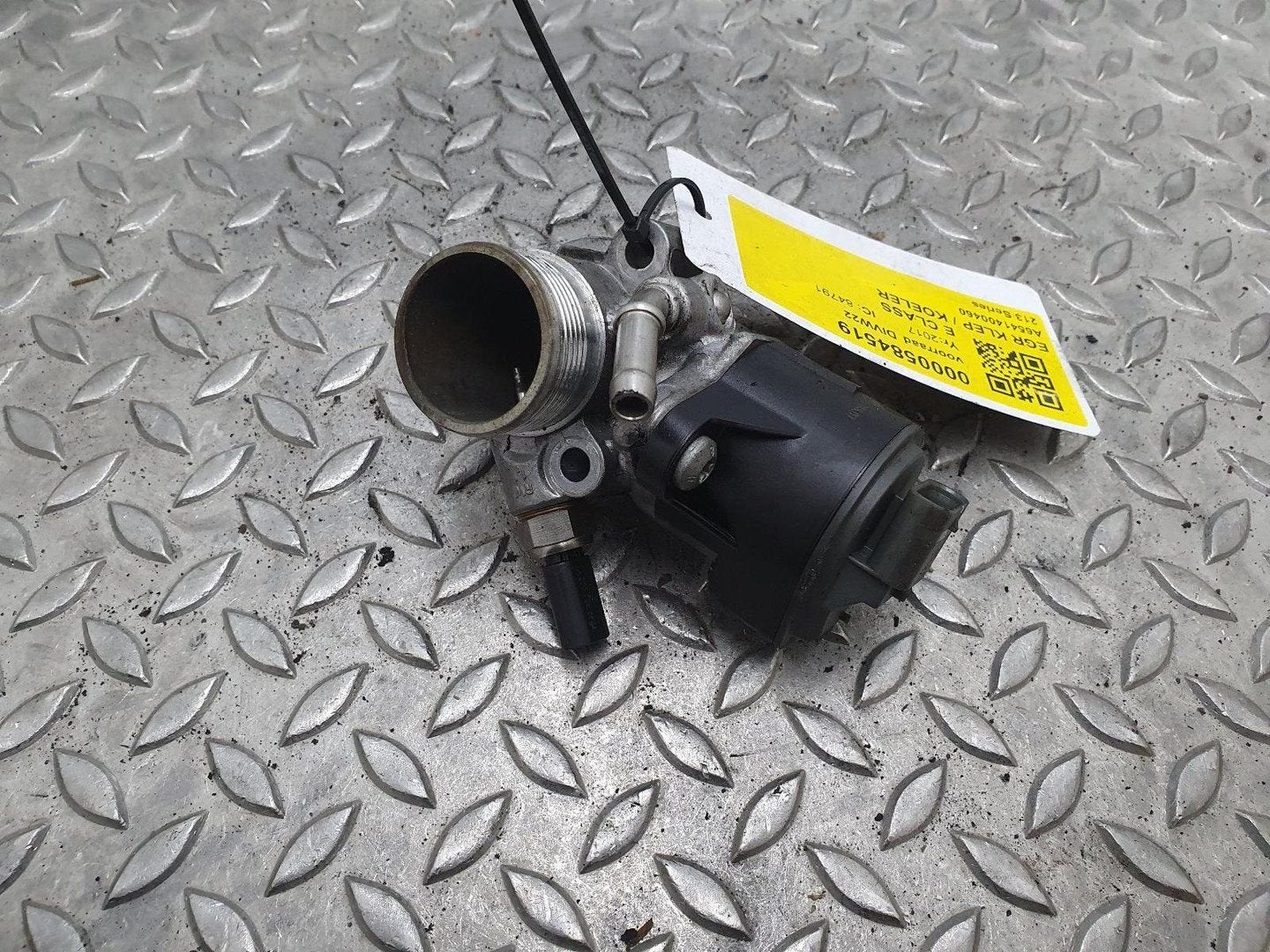 MERCEDES E CLASS EGR KLEP / KOELER 6541400460 2017, Enlèvement ou Envoi, Utilisé, ARN reconnu