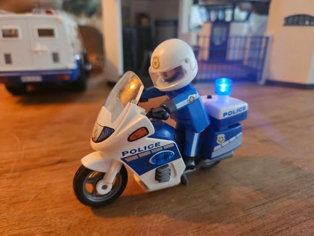 Playmobil Politie motor 6923, Kinderen en Baby's, Speelgoed | Playmobil, Ophalen of Verzenden, Zo goed als nieuw, Complete set