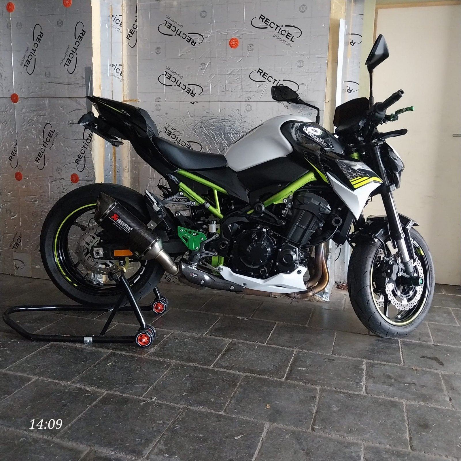 a vendre kawasaki z900, Particulier