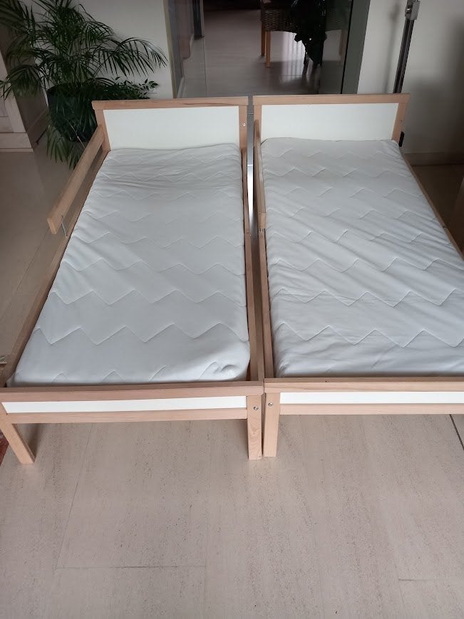 peuterbed 2x, Kinderen en Baby's, 70 tot 85 cm, Zo goed als nieuw, 160 tot 180 cm, Ophalen
