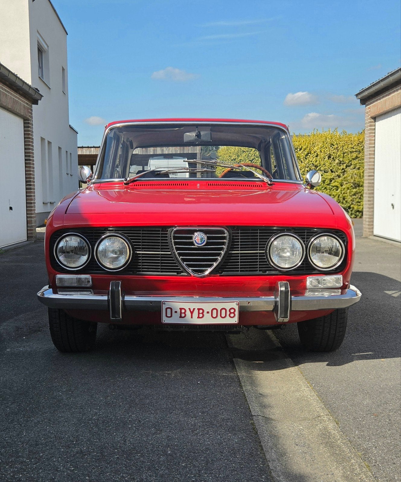 Alfa Romeo 2000 Berlina, Autos, Rouge, Sièges sport, Boîte manuelle, 96 kW