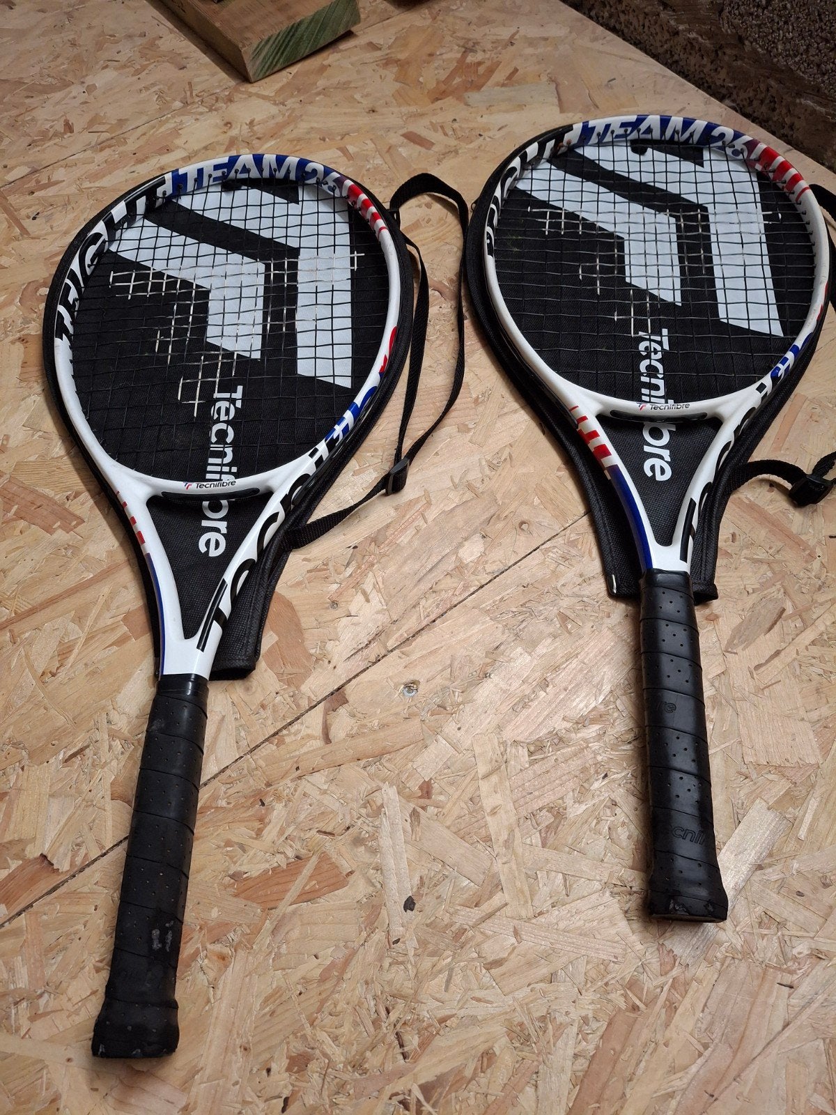 2 raquettes Technifibre T-fight team 26 pouces pour enfants, Enlèvement