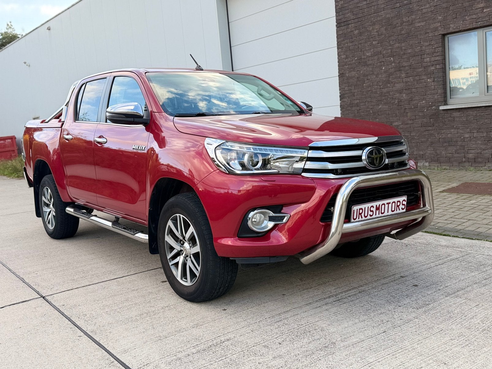 Toyota Hilux Automaat 2019 3.2Ton + Btw  (Overname mogelijk), Autos, Cuir, Essai à domicile, Achat, Entreprise