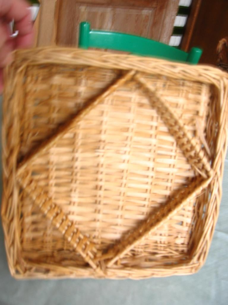 Kies tussen 2 vintage opbergmanden met vakken, Mand, Ophalen of Verzenden, Zo goed als nieuw, Riet