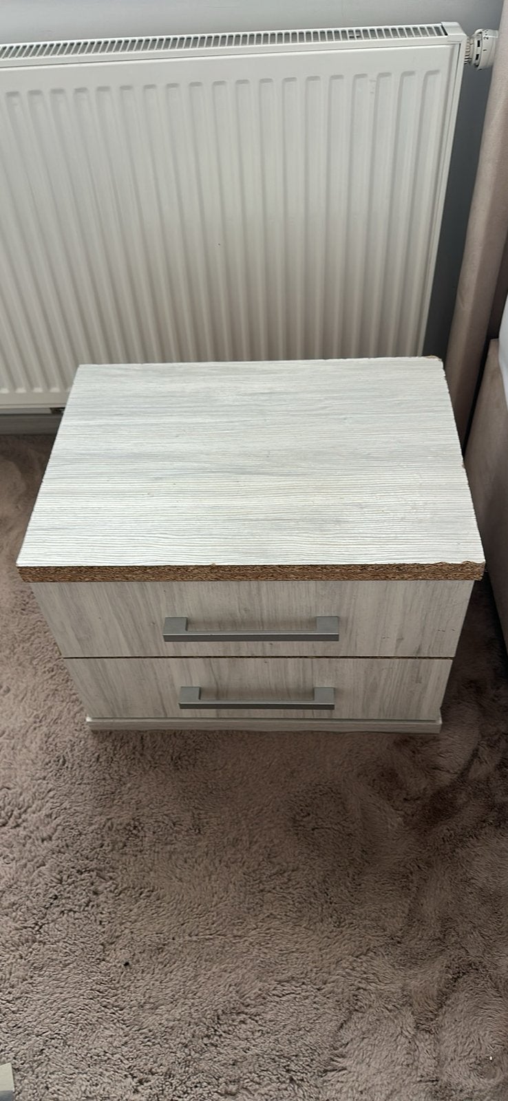 Nachtkastje / ladenkastje – wit houtlook – 2 lades, Ophalen, 50 – 75, 50 tot 100 cm, Zo goed als nieuw