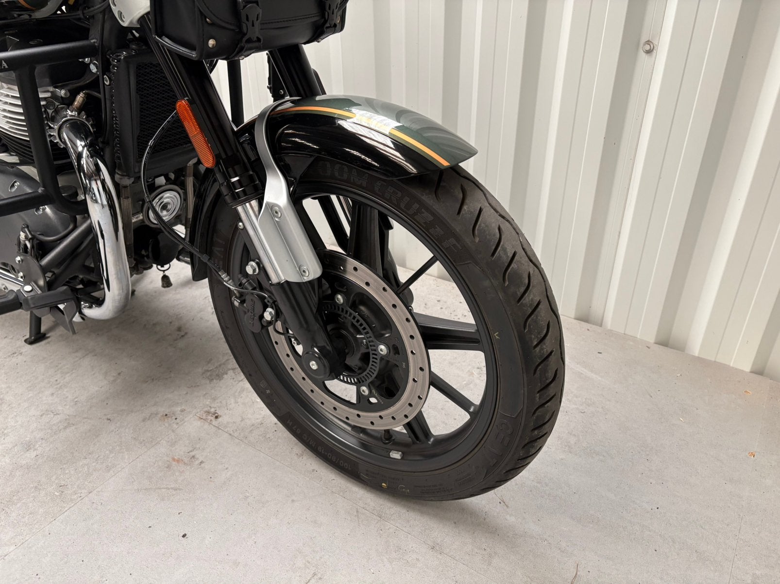 ROYAL ENFIELD SUPER METEOR 650 A2 ***garantie ***, Bedrijf