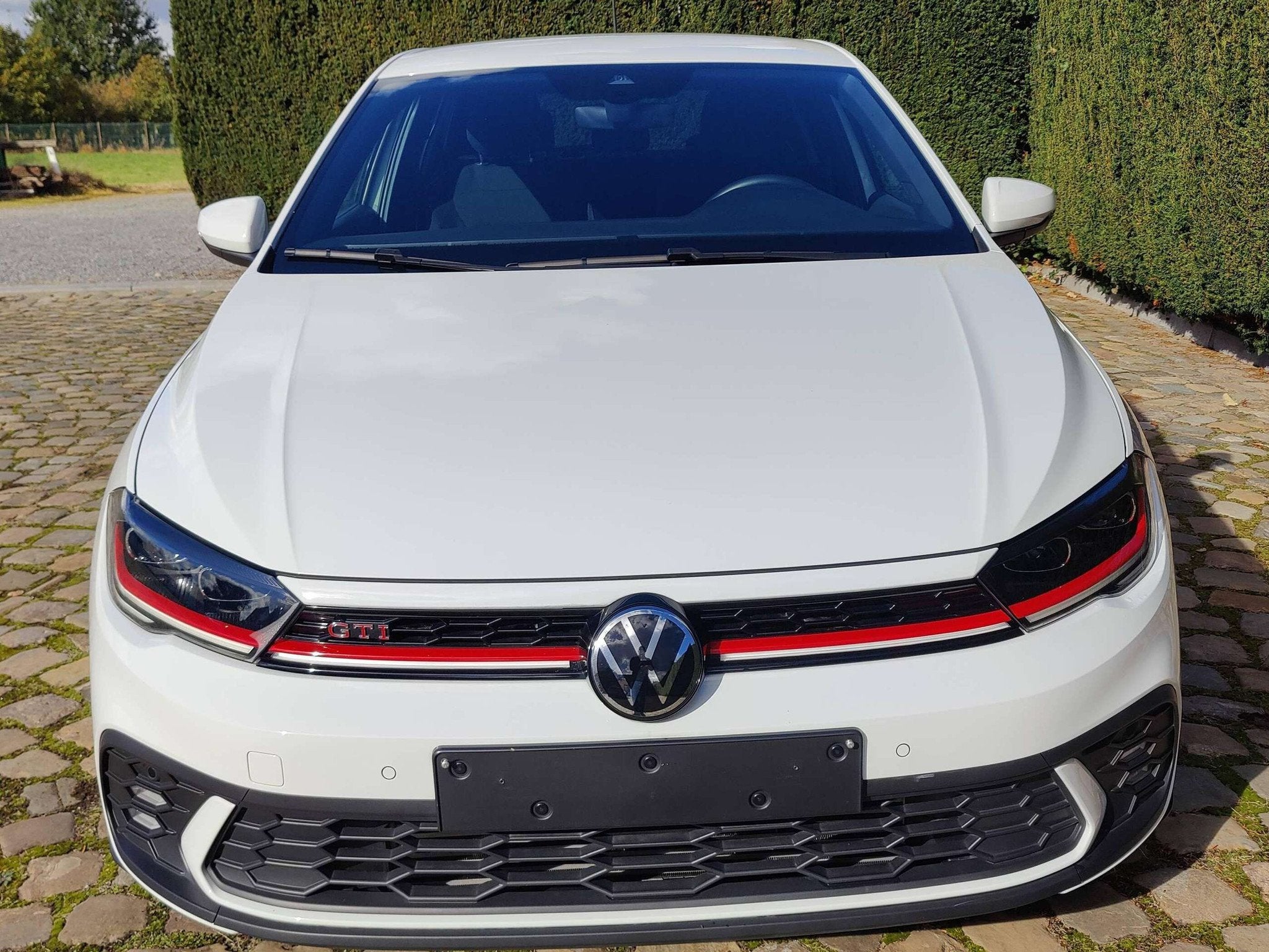 Volkswagen Polo GTI Polo GTI 2.0 TSI DSG (automatique), Autos, Achat, Euro 6, Noir, https://public.car-pass.be/vhr/e8e6a1a7-61b6-448e-9088-64a1ec12a4f3