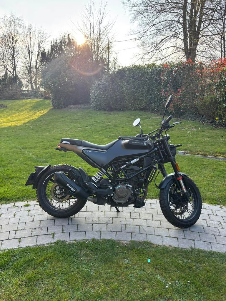 Husqvarna Svartpilen 125, Gebruikt, Particulier, 125 cc, 11 kW of minder