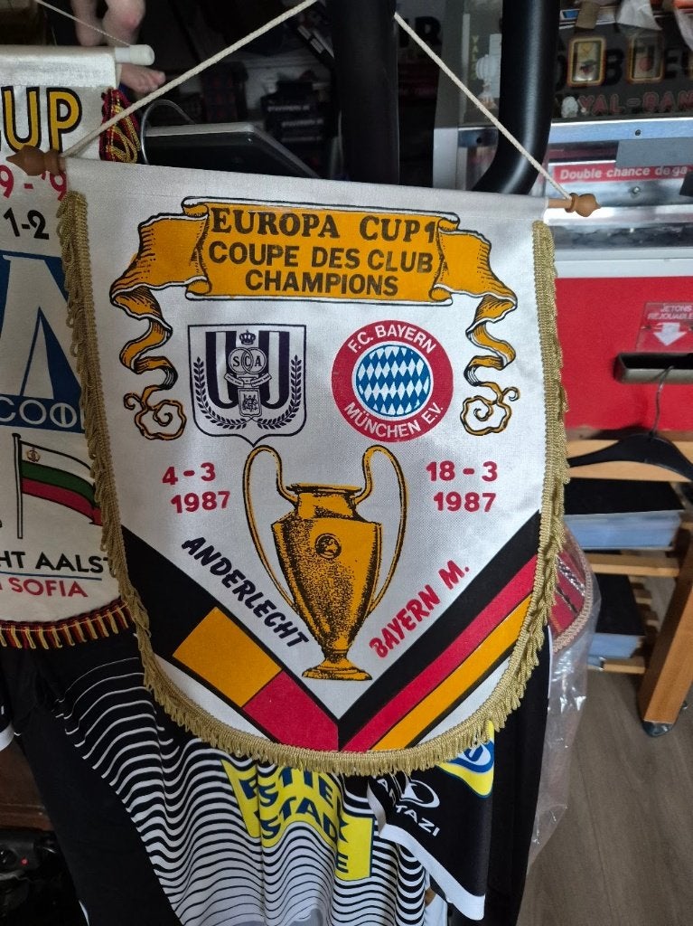 Wimpel Anderlecht - Bayern Munchen Europacup 1 1987, Verzamelen, Ophalen of Verzenden