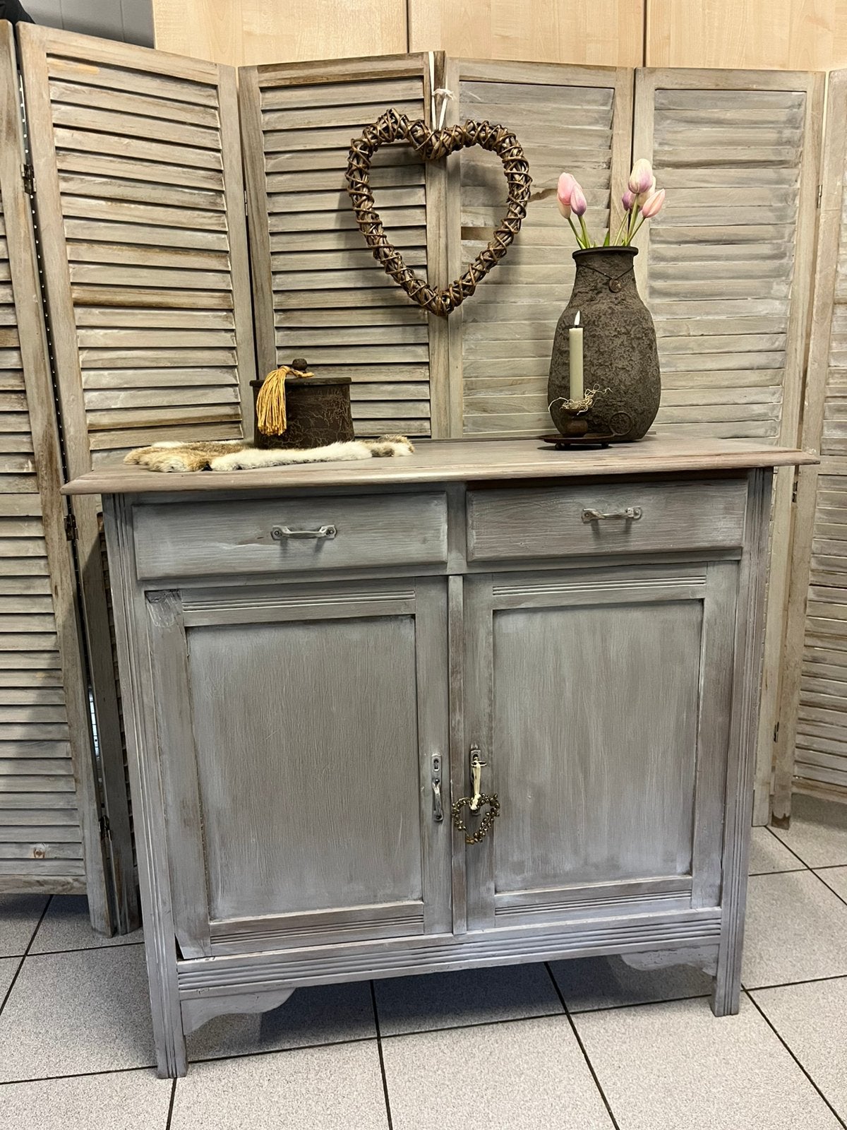 Mooi brocant dressoir, Huis en Inrichting, Ophalen, Zo goed als nieuw
