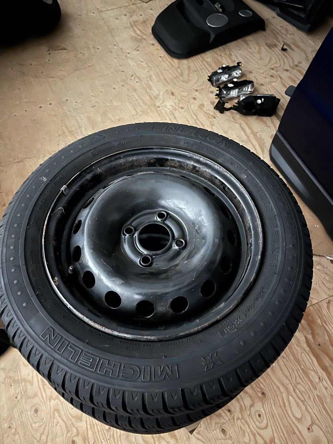 4x velgen + banden Michelin Energy 175-65-14 82T DOT 3104 6m, Auto-onderdelen, Banden en Velgen, Ophalen, 14 inch, Gebruikt, -