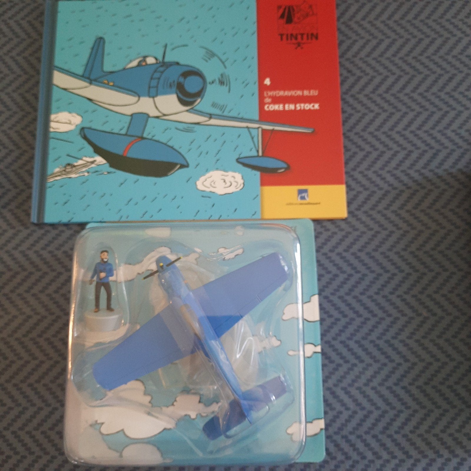 KUIFJE en DE VLIEGTUIGEN Nr.4* HET BLAUWE WATERVLIEGTUIG*NEW, Ophalen, Kuifje, Nieuw, Overige typen
