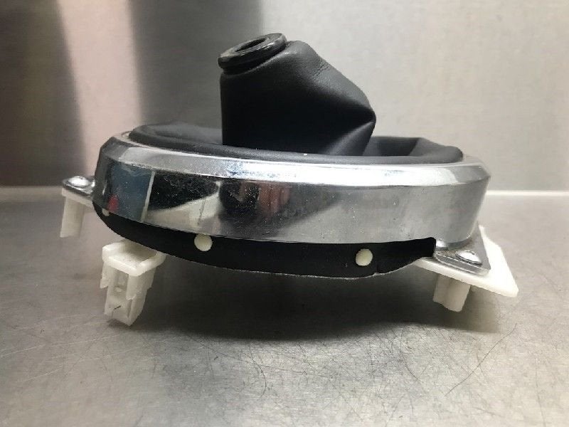 SOUFFLET LEVIER DE VITESSES Mitsubishi ASX (|8011A913ZZ|), Utilisé, Mitsubishi