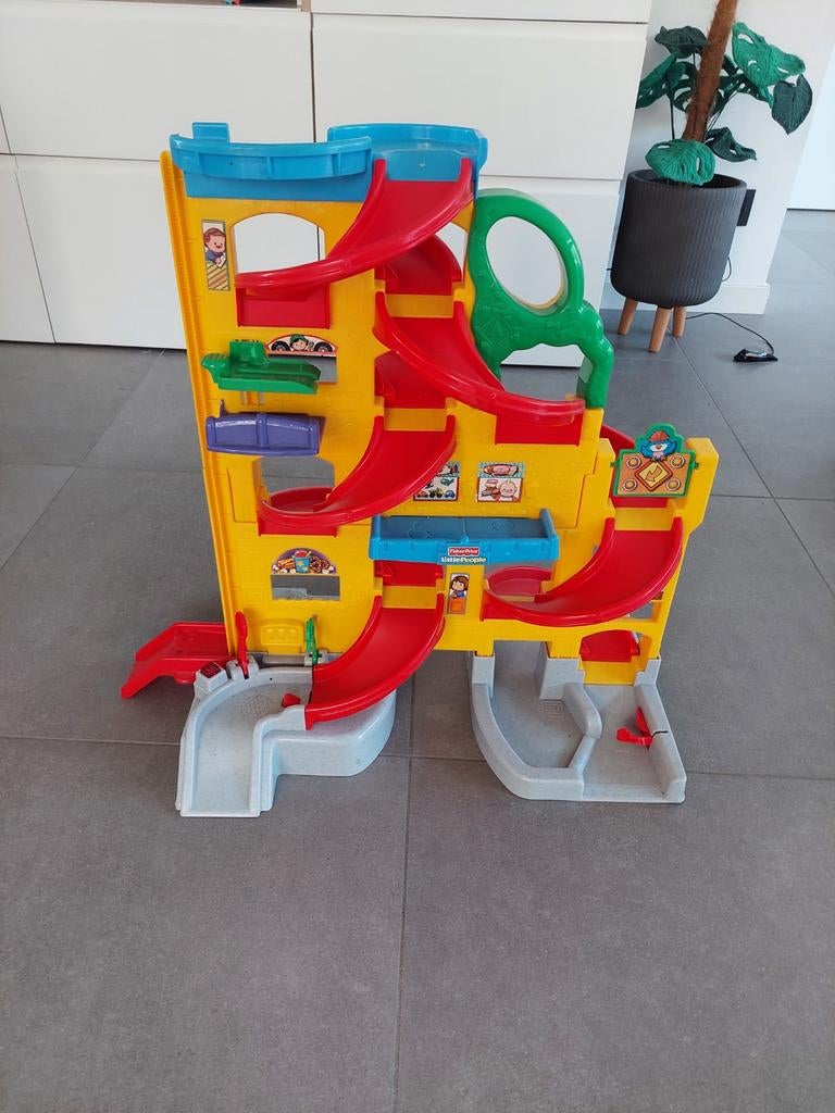 Fisher price autoplezier, Enlèvement