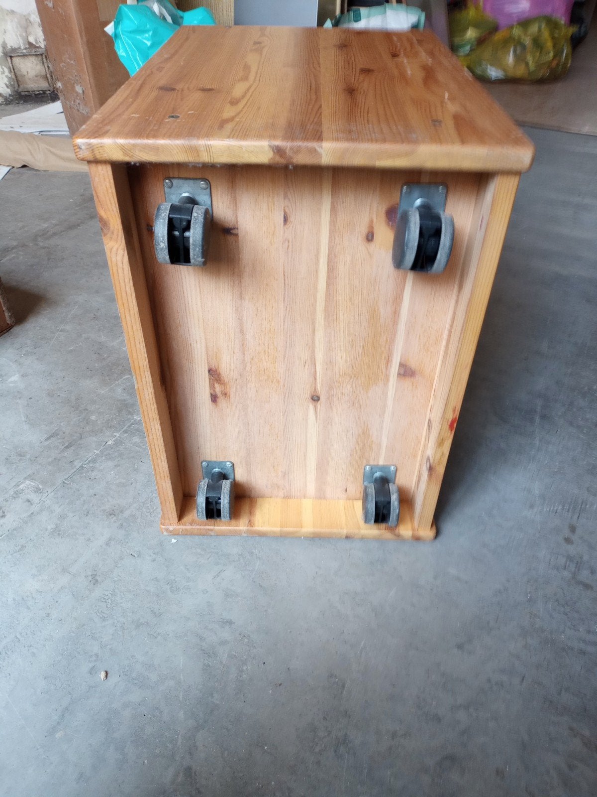 table de nuit, Enlèvement, Utilisé, Bois