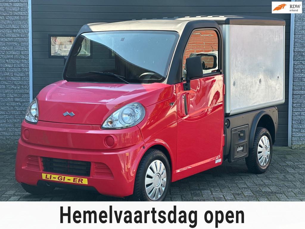 Ligier Flex Van Brommobiel 45km auto 2013 1eig Aixam D-Truck
