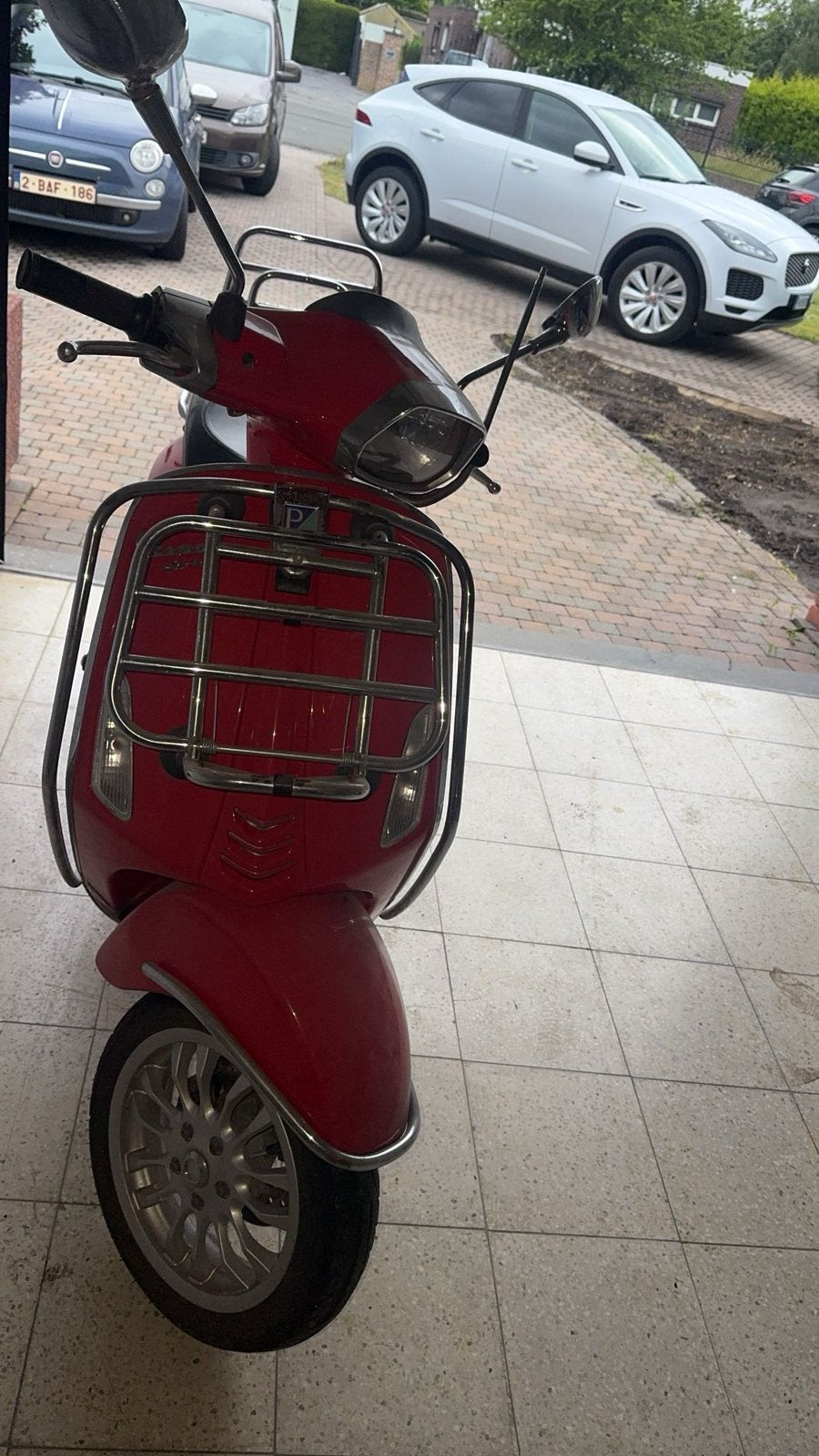 Vespa, Fietsen en Brommers, Ophalen, Overige modellen, Klasse A (25 km/u), Zo goed als nieuw