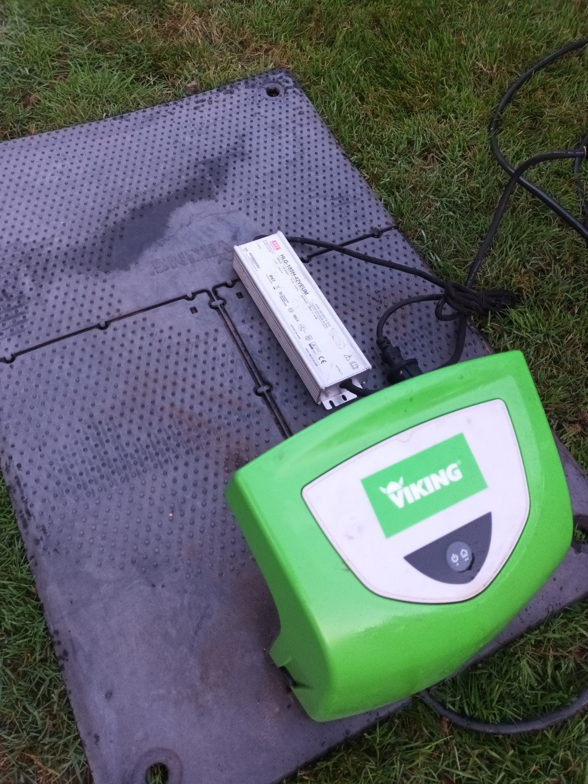 Viking stihl imow Mi632 laadstation, Tuin en Terras, Ophalen, Gebruikt