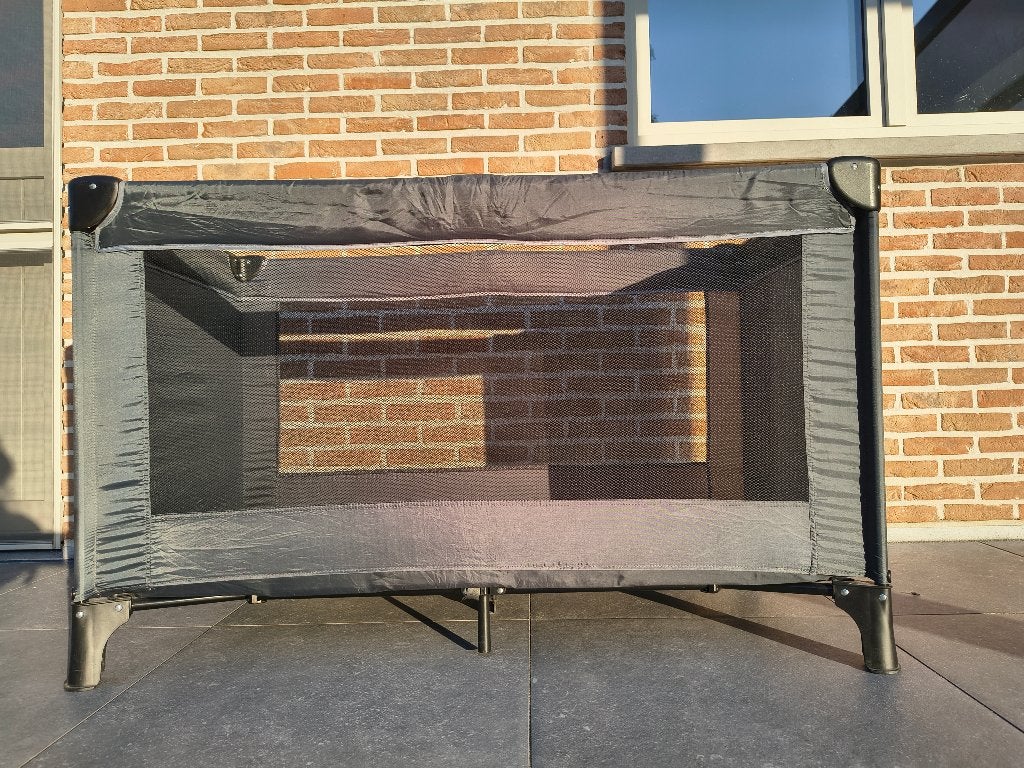 Reisbedje, Kinderen en Baby's, Kinderkamer | Bedden, Ophalen, Zo goed als nieuw, Minder dan 140 cm, Minder dan 70 cm