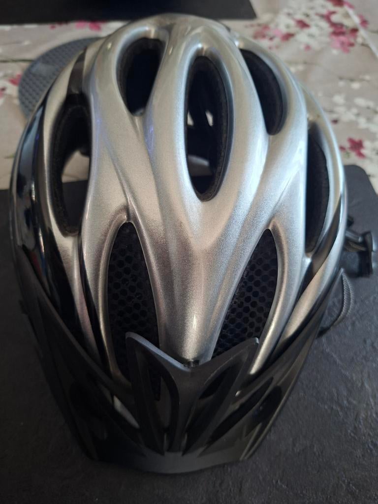 Casque vélo ked, Ked, Enlèvement, Utilisé, L