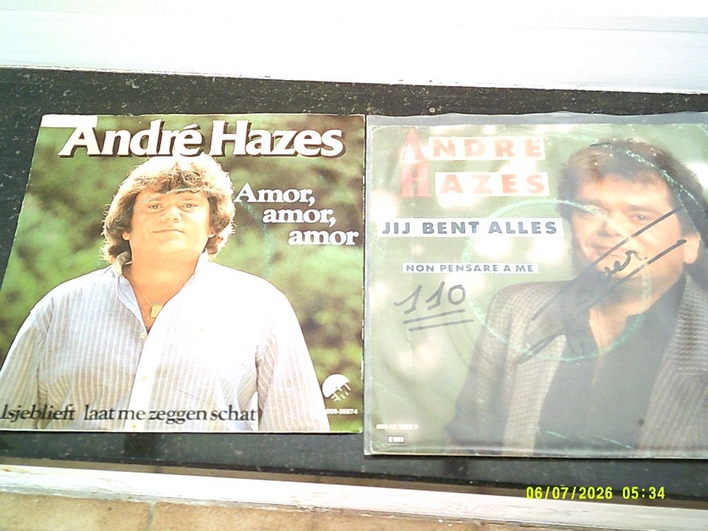 André Hazes Vinyl singels een beetje verliefd ....., Cd's en Dvd's, Vinyl | Nederlandstalig, Fotohoes, Ophalen of Verzenden, Zo goed als nieuw